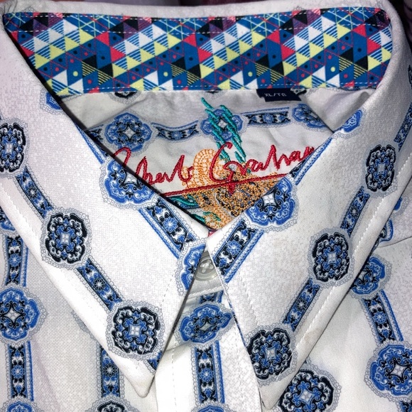 Robert Graham XL Button Up shirt Blue White Gray Worn once EUC! A16 - Picture 14 of 14